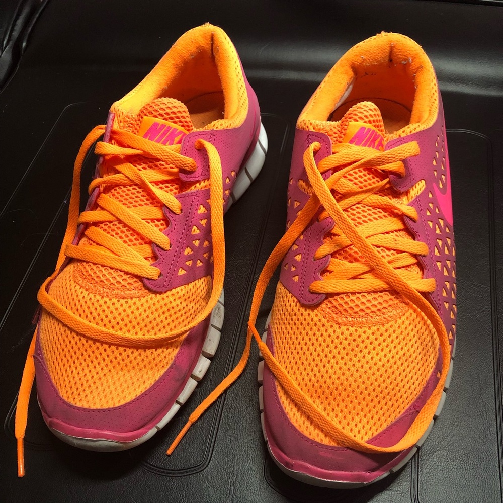 Women Nikes